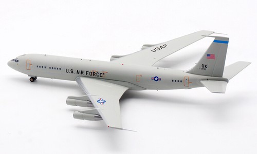 Fuerza Aérea de los Estados Unidos a vuelo para Boeing 707-300 TC-18E 81-0893 1/200 modelo preconstruido - Imagen 4 de 14