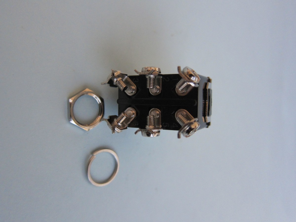 On-off-on Toggle Switch Lowrider Hydraulic/Air Toggle Switch – 6-Prong ...