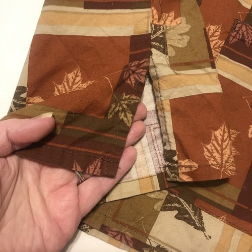 GSL Scrubs Top Size S Ladies Brown Leaves Short Sleeves 4246 - Picture 4 of 9