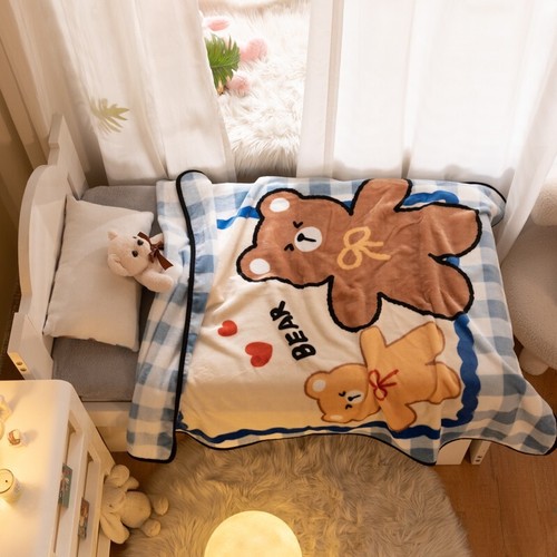 Cozy Bear Adventure Fleece Throw Blanket - Soft and Warm for All Seasons - Picture 6 of 12