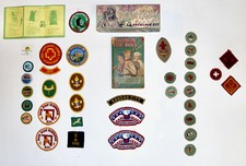 BOY GIRL CUB SCOUTS vintage patches book scarf necklace pin lot