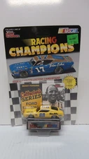 1992 Racing Champions Benny Parsons Collectors Series 88 Die Cast Car Scale 1:64