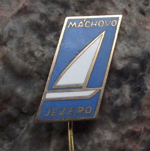 Antique Machovo Jezero Lake Liberec Sailing Yacht Yachting Resort Pin Badge - Picture 1 of 2