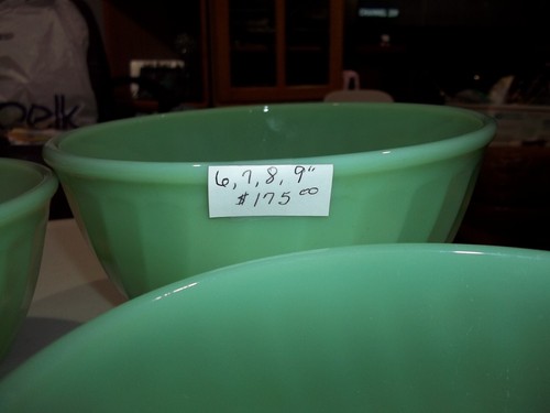 Vintage Milk Glass Jadeite Swirl Bowls. - Picture 2 of 10