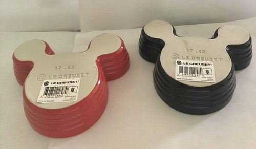 Le Creuset Disney Icona Topolino Minnie Rosso Nero Ramekins Nuovo - Foto 7 di 7