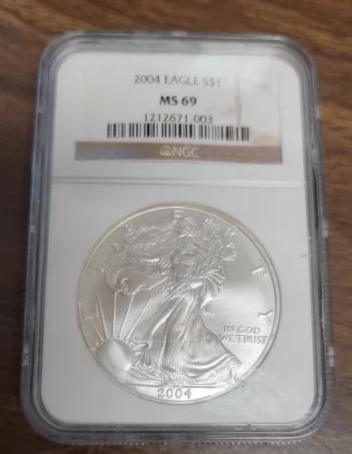 2004 American Silver Eagle - NGC MS69 