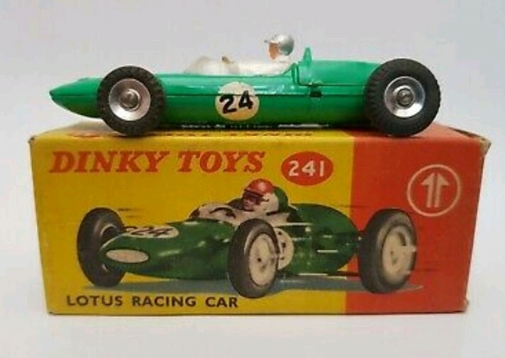 Juguetes retro tintineos 241 Lotus Race 24, casco plateado VNM. Juguetes retro tintineos 241 Lotus Race 24, casco plateado VNM.
