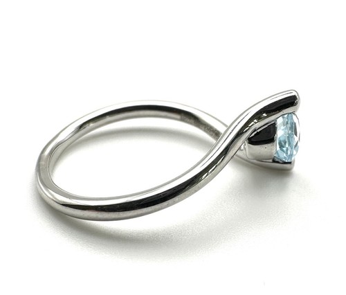 9ct White Gold Aquamarine Ring 9K White Gold Aquamarine Solitaire Ring Bride WOW - Picture 24 of 24