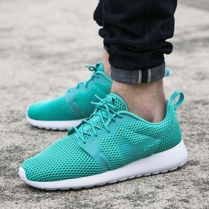 nike roshe hyperfuse