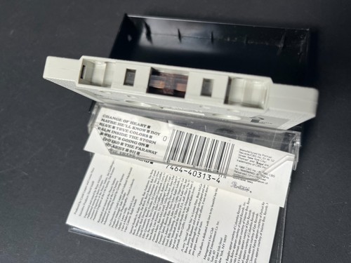 Cyndi Lauper ~ True Colors ~. Cassette Tape - Change of Heart ~~~ PLAY TESTED - Picture 3 of 6