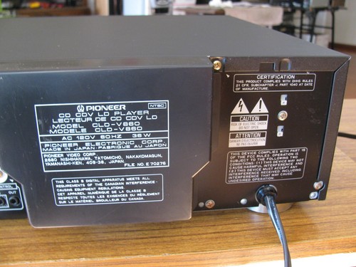 Pioneer CLD-V860 High Model Karaoke LD/DVD/CD Multi Laser Disc Player No Remote - Picture 11 of 13