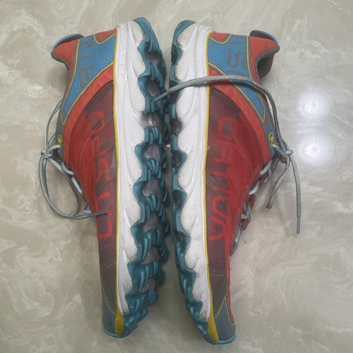 La Sportiva Helios Trail Sneakers Women's Size 9.5 Red Mesh Lace Up Eur 41 - Picture 4 of 9