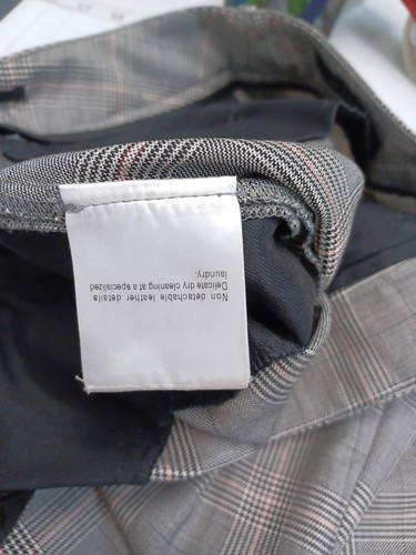 Pre-Owned Gucci Crest Logo Gray Plaid Trousers Circa 2010's Size 40 - Picture 8 of 9