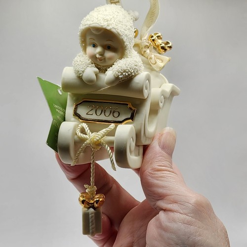 Dept. 56 2006 Limited Edition Yearly Gift Exchange Snowbabies sleigh ornament - Picture 10 of 13