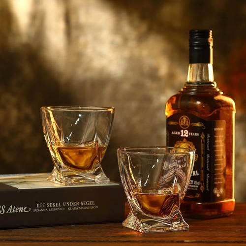 Premium Old Fashioned Whiskey Glasses Set Of 4 Pieces With Ice Molds, Gift Box - Picture 5 of 8