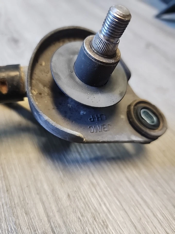 Motor limpiaparabrisas KIA RIO 2003-05 con acoplamiento OEM usado 98110-1G000 Foto 3 de 4