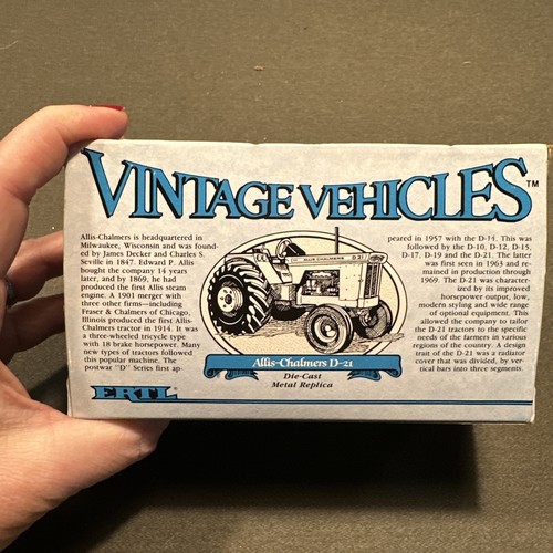 Vintage 1/43 Ertl Allis Chalmers D-21 tractor with the original box H18 - Picture 6 of 12