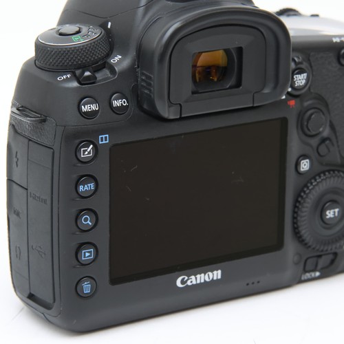 Canon EOS 5D Mark IV EF24-70 F2.8L II USM Lens Kit #16 - Picture 12 of 12