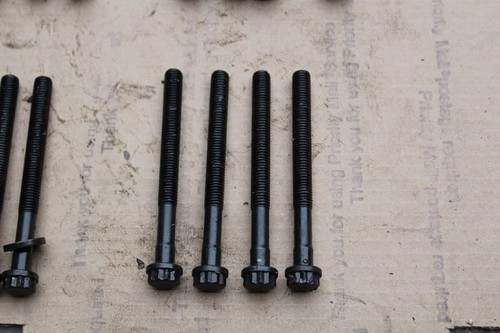 1998 1999 2000 LEXUS LS400 ENGINE CYLINDER HEAD BOLTS 19 PIECES - Picture 3 of 8