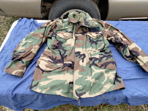 USGI US Army M-65 BDU Field Coat Jacke Medium Regular M81 Woodland - Bild 1 von 4