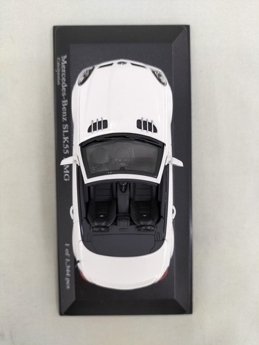 Minichamps White Mercedes-Benz SLK AMG 1/43 Model Car Collectible - Picture 11 of 20