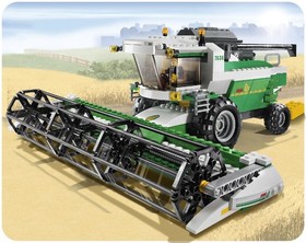 LEGO 7636 City Combine Harvester City Combine