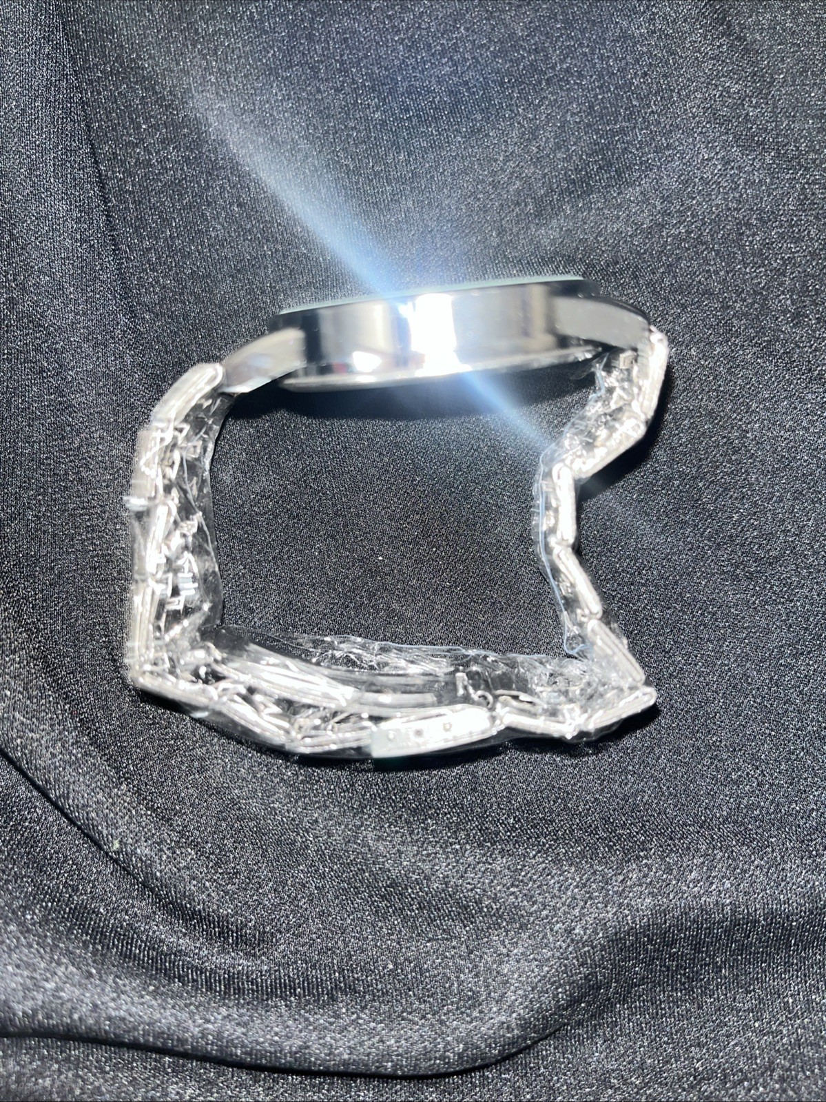 Picture 4 of 5