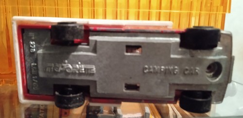 MAJORETTE camping car rouge n 278 ech 1/60 - Photo 6/6