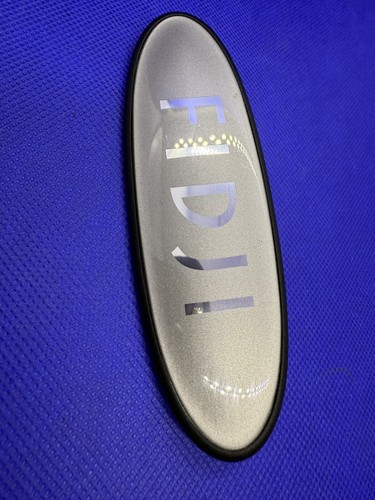 Logo Abzeichen Emblem Seitenverkleidung Fidji Renault Clio Orig 7700419321 Neu - Bild 13 von 15