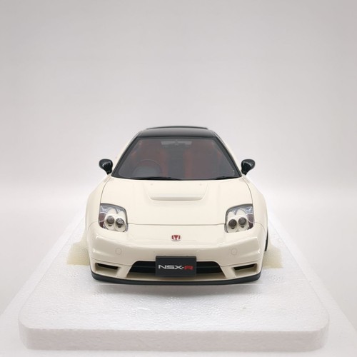 AUTOart Honda NSX-R NA2 Championship white 1/18 JDM - Picture 11 of 24