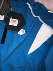 Foto 3 di 12