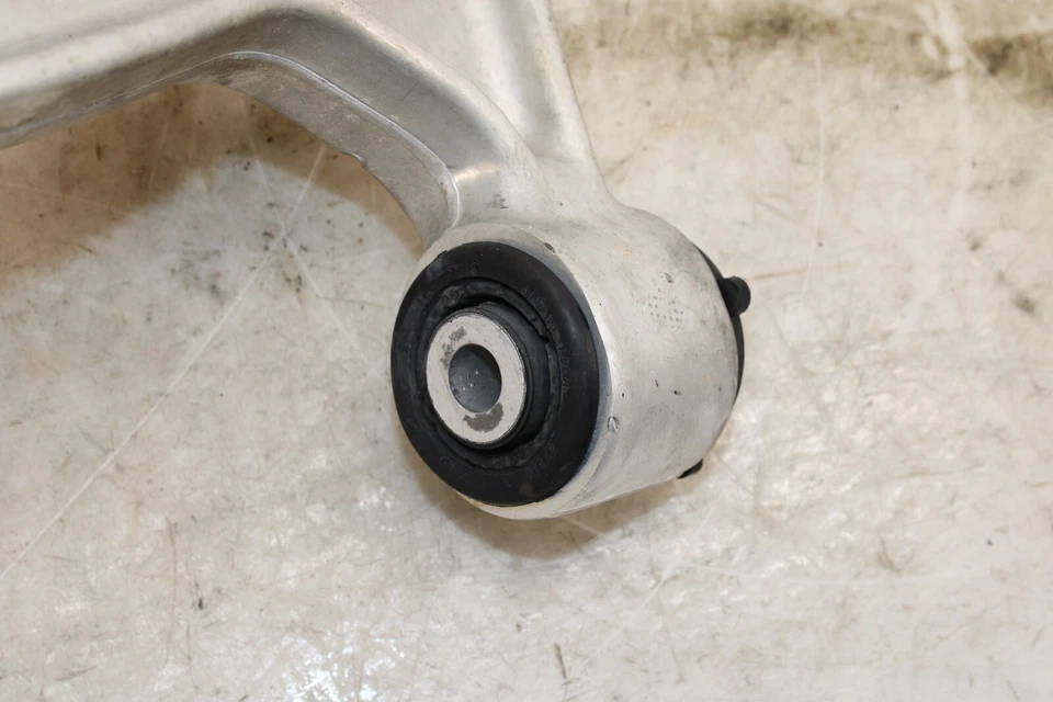 Juego de brazo de control delantero derecho Mazda MX-5 Miata 2016-2023 OEM HJ125 Foto 4 de 4