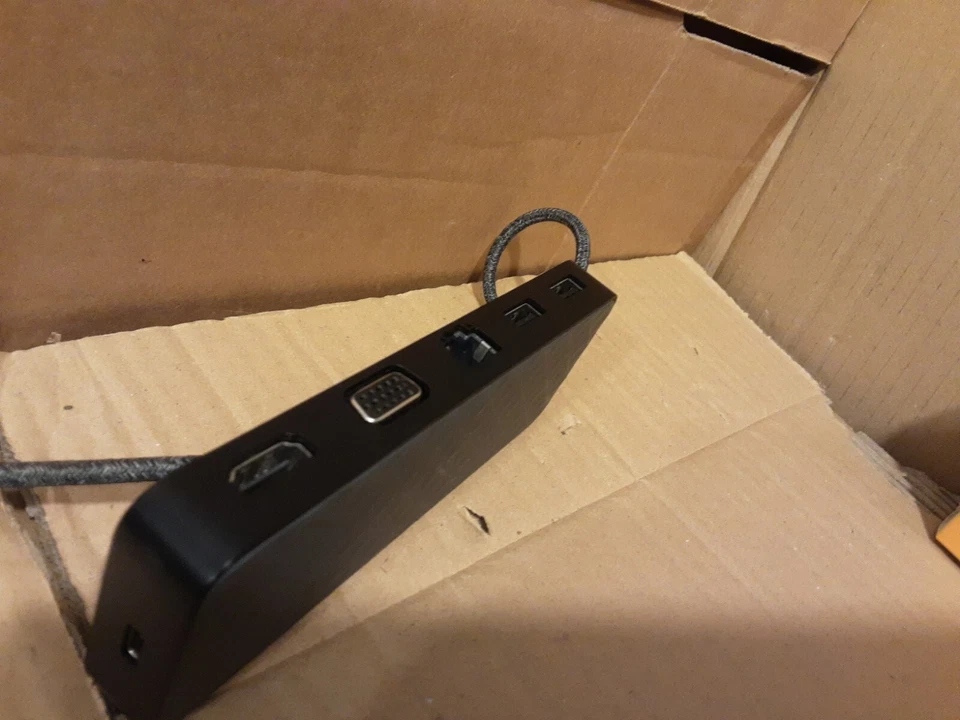 HP 935327-001 USB-C & USB-A Triple 4K Docking Station - Image 2 of 4