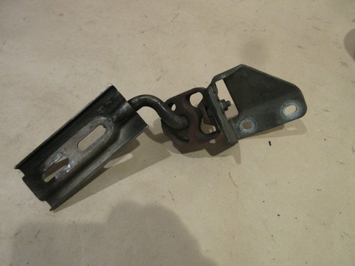 Ferrari California - RH Rear Muffler Support Bracket With Buffer  - P/N 240582 - Picture 2 of 3