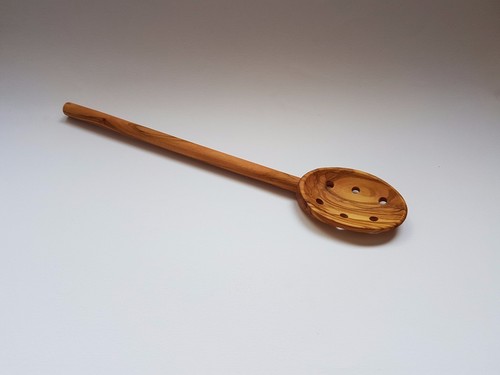 Utensilios de cocina SkandWood - Utensilios de cocina de madera hechos a mano / Madera de olivo 100+ artículos - Imagen 10 de 212