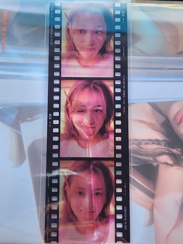 TWICE JIHYO LUCKYDRAW PHOTOCARD two cut The 1st Mini Album ZONE NOZW soundwave - Bild 18 von 29