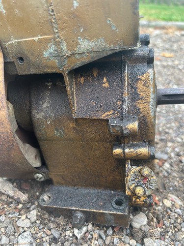 Vintage 1982 Briggs & Stratton 60102 940128 Motor Engine - Picture 2 of 8