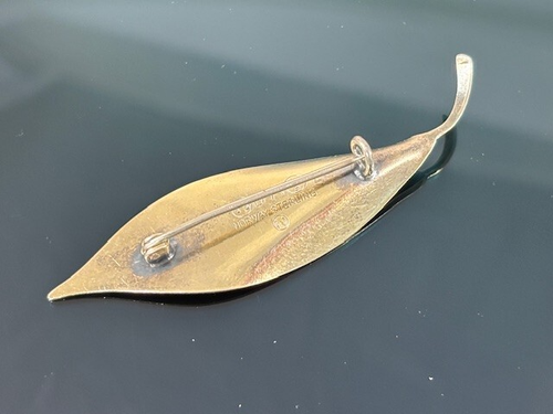 Rare David Andersen Sterling Silver Black Enamel Leaf Pin Willy Winnaess - Picture 4 of 5