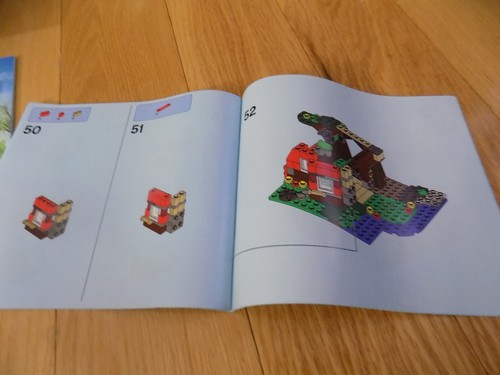 LEGO Creator 31053 Instruction Manuals ONLY Lot 3 - Picture 3 of 9