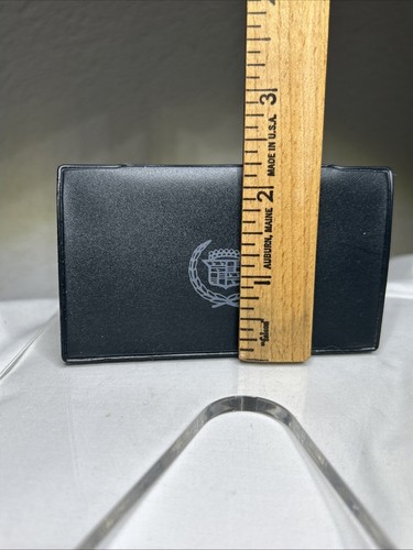 Porta llaves de repuesto Cadillac vintage de los años 80 ~ Estuche de vinilo negro OEM - Imagen 5 de 5