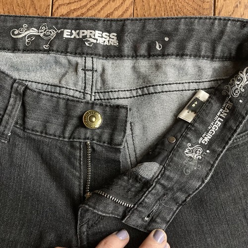 Express Jeans Womens 4 S Short 28 Zelda Slim Fit Ultra Low Rise Pants 28x30 - Picture 6 of 12