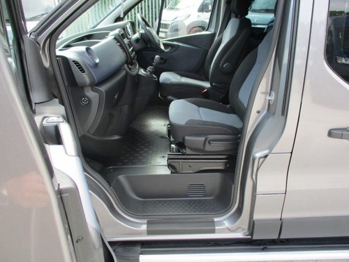 Vauxhall Vivaro L1H1 Double Cab 1.6CDTI 90 2.9t ecoFLEX 2017 1.6 CDTi Manual - Picture 9 of 11