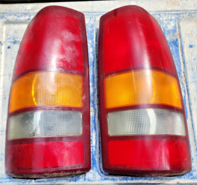 Buy 99-03 CHEVROLET SILVERADO GMC SIERRA 1500 2500 LEFT REAR TAIL LIGHT LAMP HOUSING In FREE - Foto 6