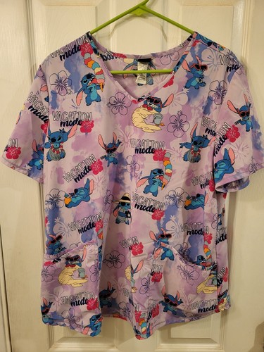 Scrub Tops Lot U-Pick - Disney, Peanuts, Star Wars, Holiday, Cats, Dogs, Flowers - Picture 59 of 442