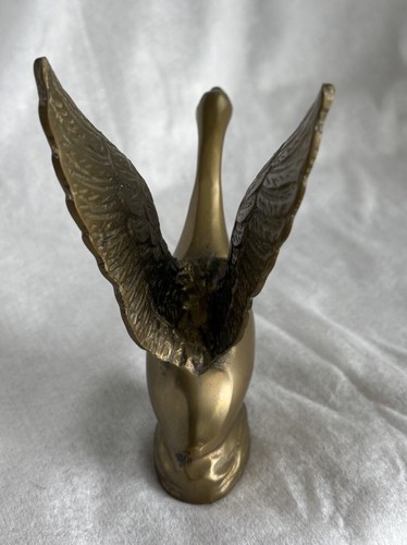 Vintage Brass Swan - Picture 2 of 4
