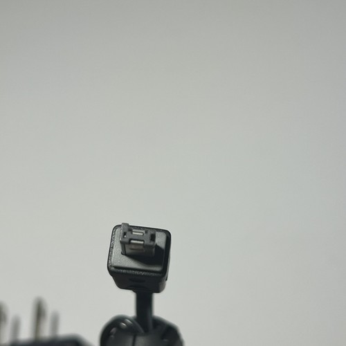 JVC AC Adapter Model AP-V14U DC 11V 1A - Picture 5 of 5