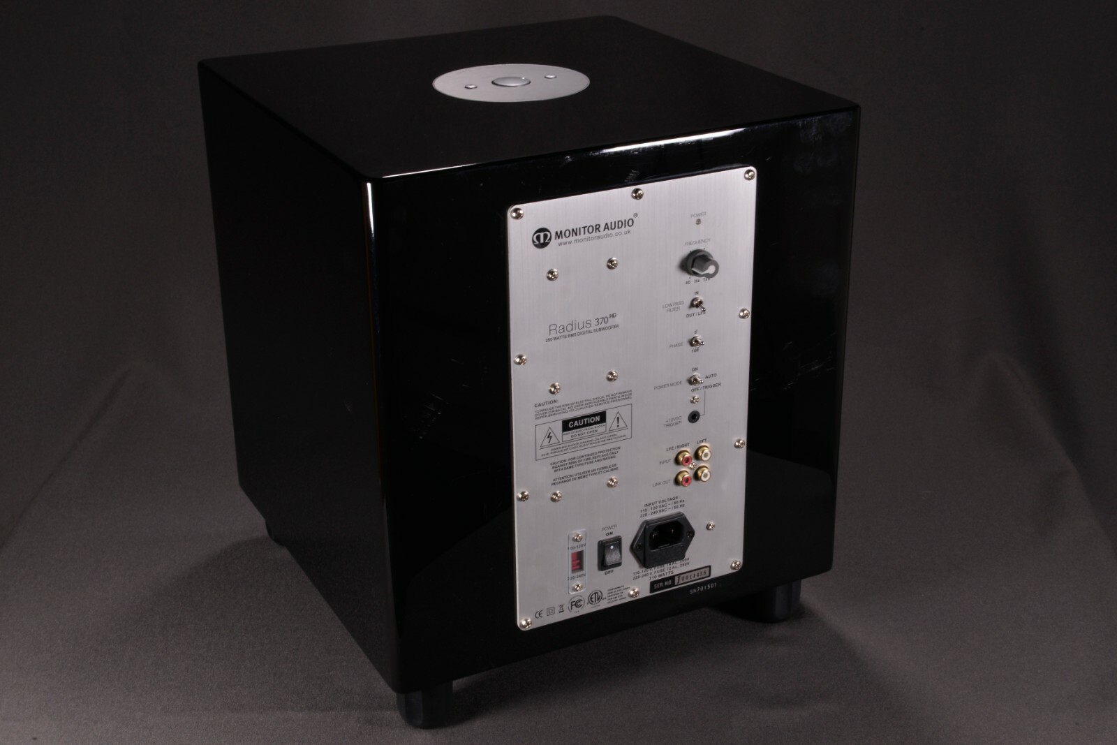 radius 370 hd subwoofer