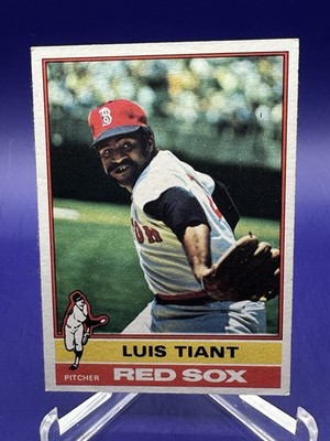LUIS TIANT 1976 Topps #130 - EX+ - Red Sox