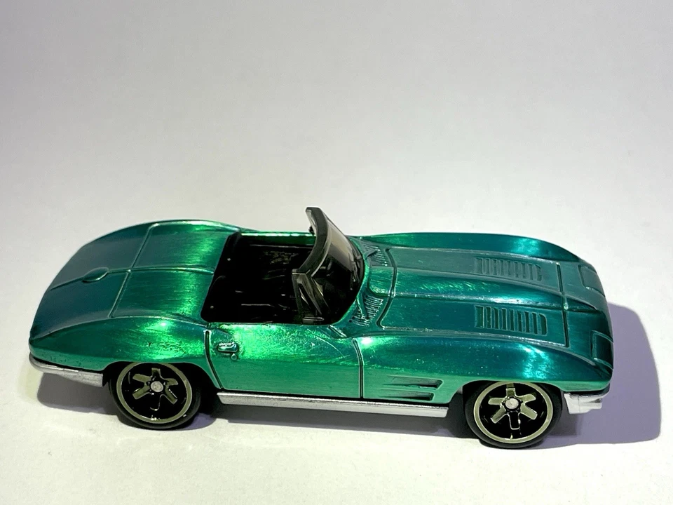 Matchbox '63 Chevy Corvette, Sting Ray, hecho a medida Redline Spectraflame Green Foto 3 de 4
