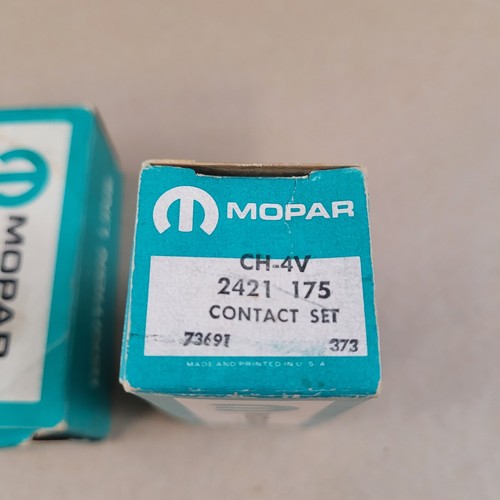 4 NOS 1951-72 CHRYSLER DODGE PLYMOUTH DUAL POINT DISTRIBUTOR IGNITION POINT SETS - Picture 2 of 4